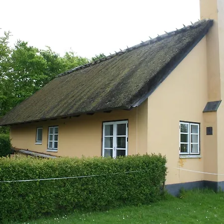 Grastenhus